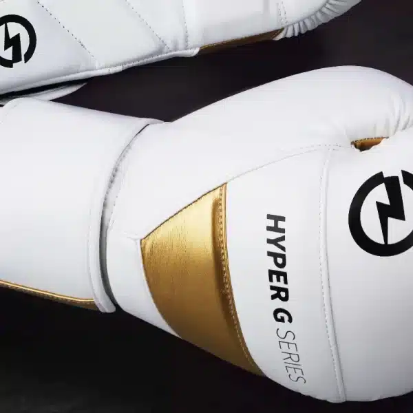High Quality PU Leather Wear-Resistant And Breathable Boxing Gloves - Image 6